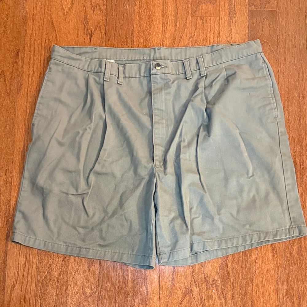 Wrangler Men's Khaki Shorts